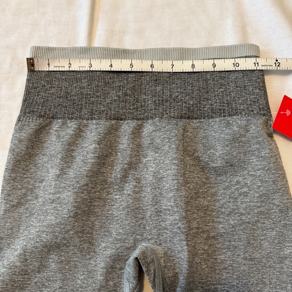 NEW Spanx Small Seamless Sculpt Leggings in Spacedye Cloudy Gray Grey Slimming - Picture 4 of 9